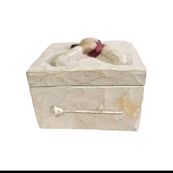 Willow Tree Square Keepsake  Trinket Love Box by Lordi  From the Heart 2003 - Picture 3 of 13